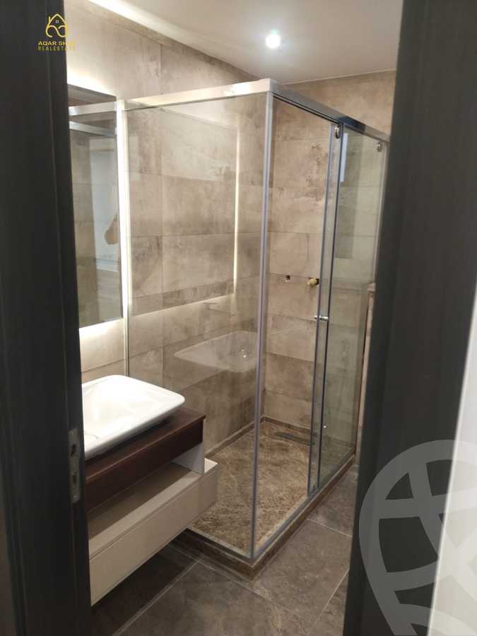 https://aqarmap.com.eg/en/listing/4102460-for-sale-cairo-new-cairo-compounds-midtown