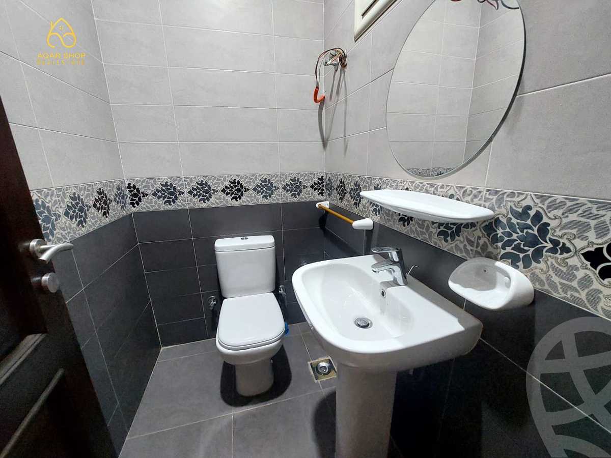 https://aqarmap.com.eg/en/listing/4102504-for-rent-new-cairo-gharb-arabella-doctor-hani-maher-st