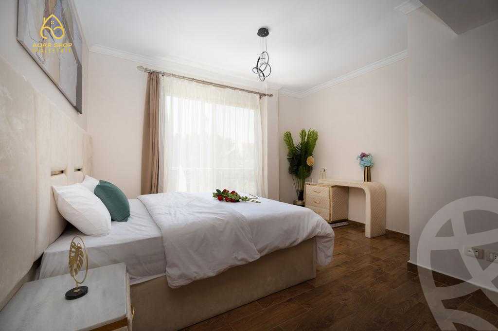 https://aqarmap.com.eg/ar/listing/4109611-for-rent-cairo-new-cairo-compounds-the-villa