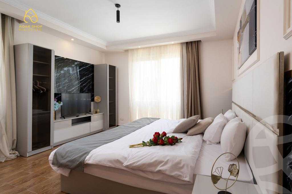 https://aqarmap.com.eg/ar/listing/4109611-for-rent-cairo-new-cairo-compounds-the-villa