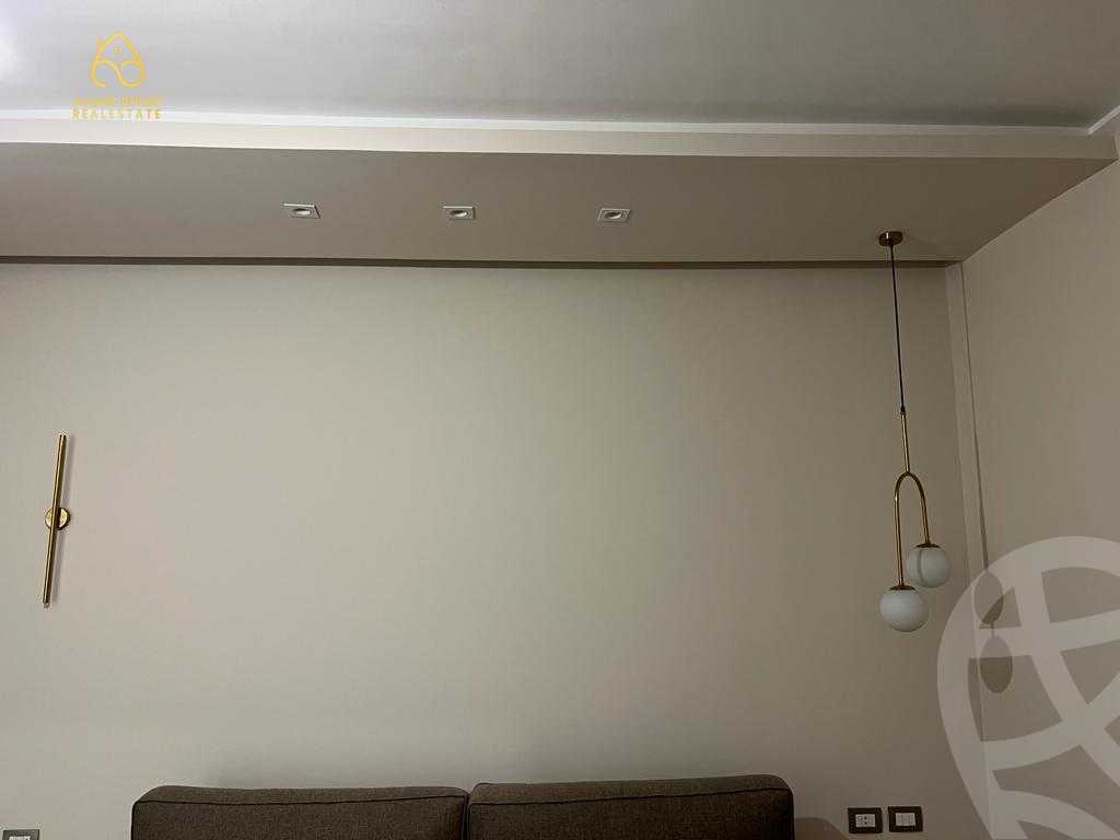 https://aqarmap.com.eg/ar/listing/4113214-for-rent-cairo-new-cairo-compounds-kmbwnd-fyldj-jyt-blm-hylz