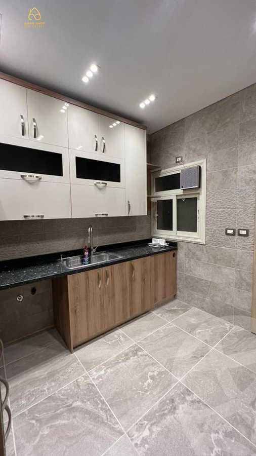 https://aqarmap.com.eg/ar/listing/4113214-for-rent-cairo-new-cairo-compounds-kmbwnd-fyldj-jyt-blm-hylz