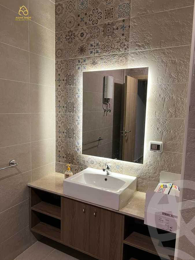 https://aqarmap.com.eg/ar/listing/4113214-for-rent-cairo-new-cairo-compounds-kmbwnd-fyldj-jyt-blm-hylz
