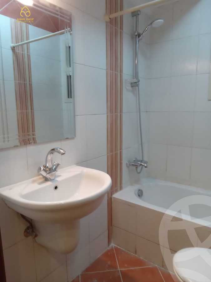 https://aqarmap.com.eg/ar/listing/4125261-for-rent-cairo-new-cairo-ltjm-lkhms-el-ahyaa-fifth-neighborhood-akhnaton-st