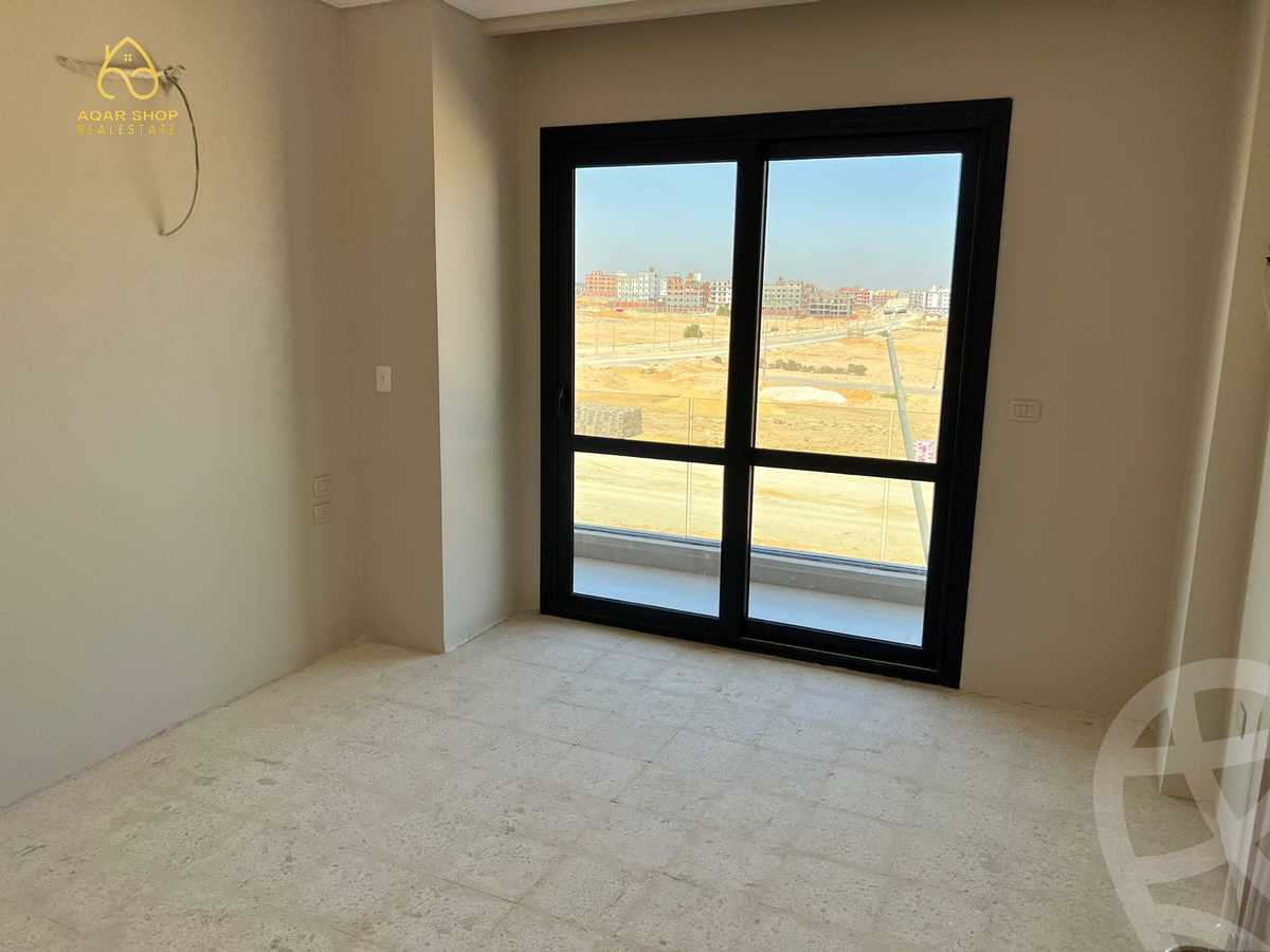 https://aqarmap.com.eg/en/listing/4129352-for-rent-cairo-new-cairo-compounds-el-patio-oro