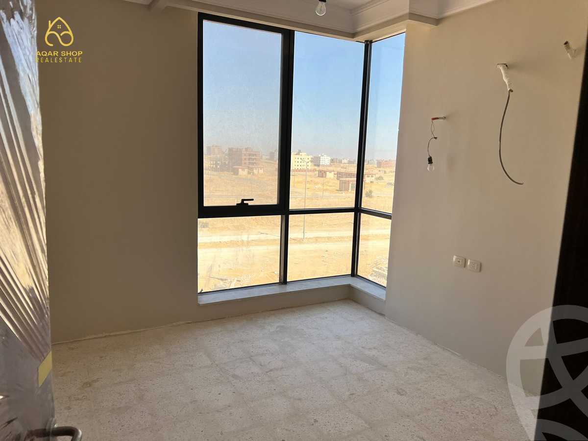 https://aqarmap.com.eg/en/listing/4129352-for-rent-cairo-new-cairo-compounds-el-patio-oro
