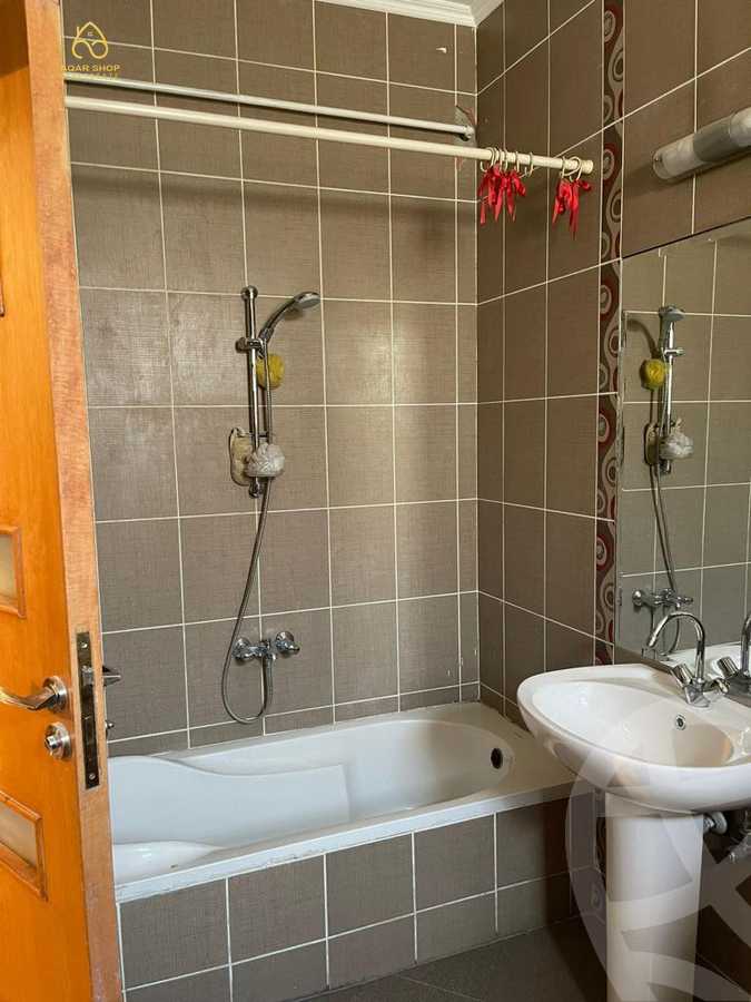 https://aqarmap.com.eg/ar/listing/4134123-for-rent-cairo-new-cairo-ltjm-lkhms-el-ahyaa-fifth-neighborhood-akhnaton-st