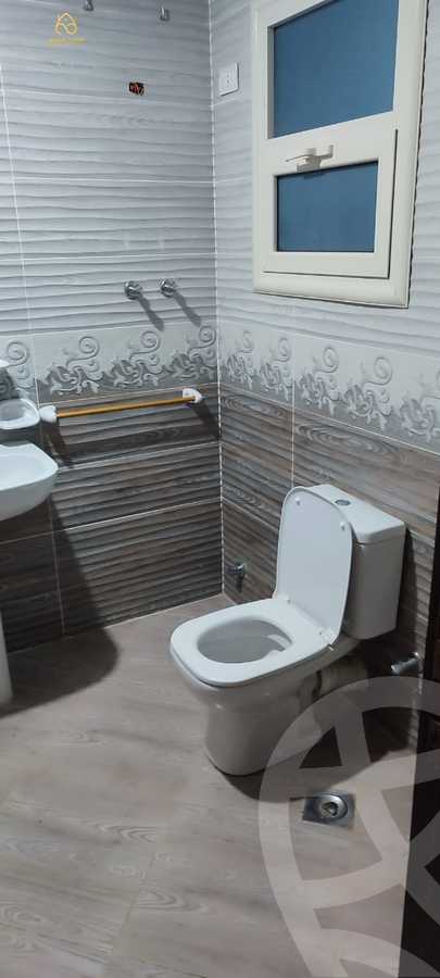 https://aqarmap.com.eg/en/listing/4194513-for-rent-new-cairo-gharb-arabella-selim-st