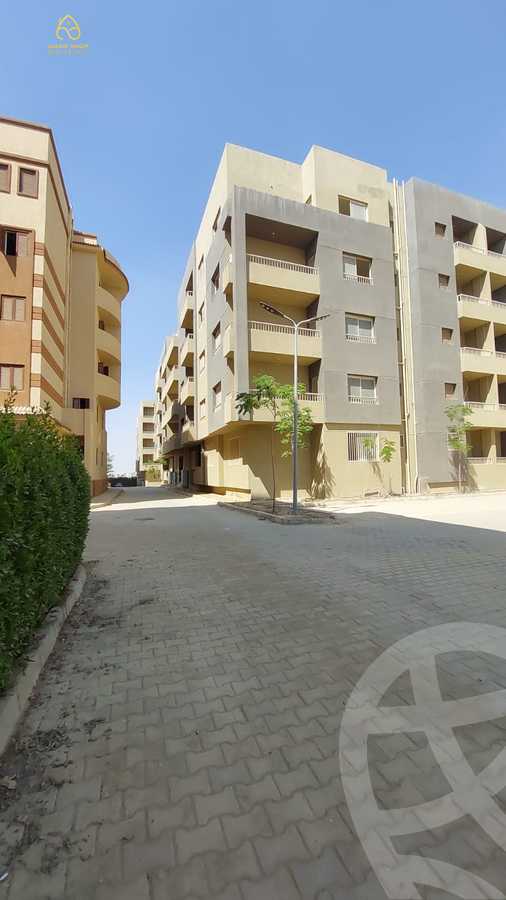 https://aqarmap.com.eg/ar/listing/4206915-for-sale-cairo-new-cairo-compounds-kattameya-gardens