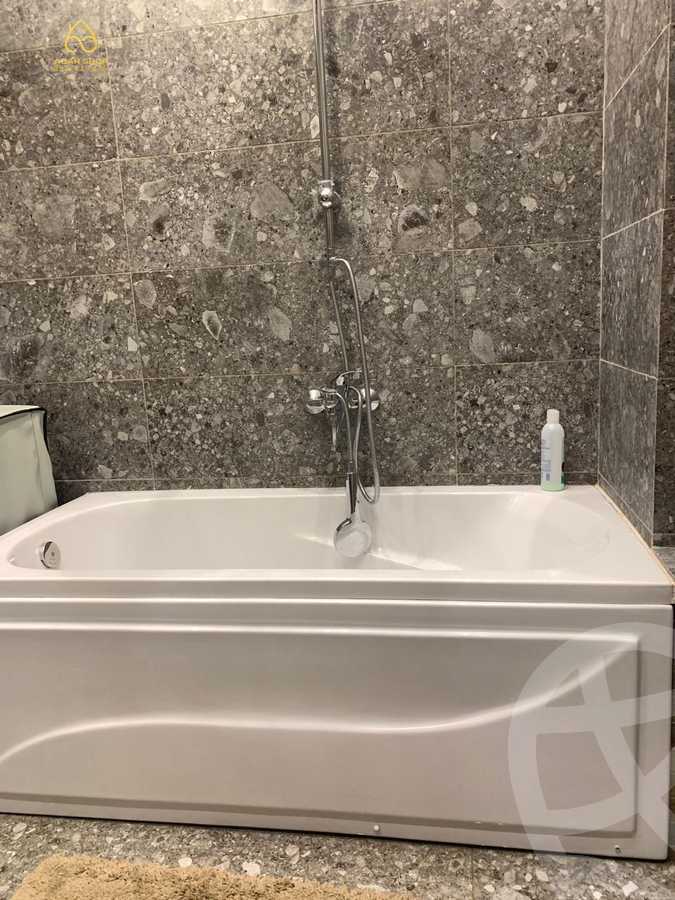 https://aqarmap.com.eg/en/listing/4211725-for-rent-cairo-new-cairo-compounds-moon-valley