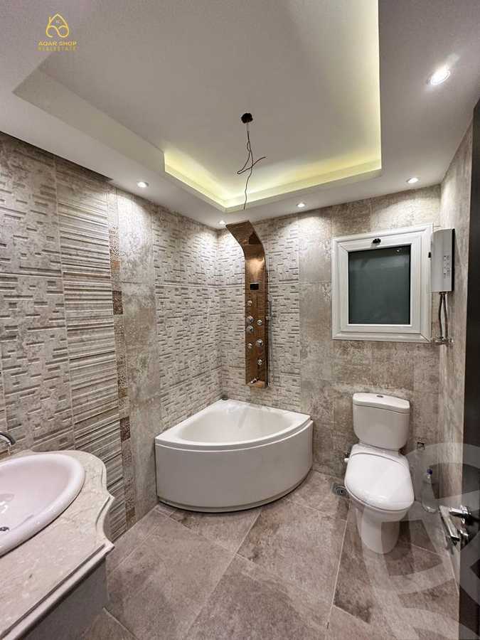 https://aqarmap.com.eg/en/listing/4223143-for-rent-cairo-new-cairo-compounds-the-square