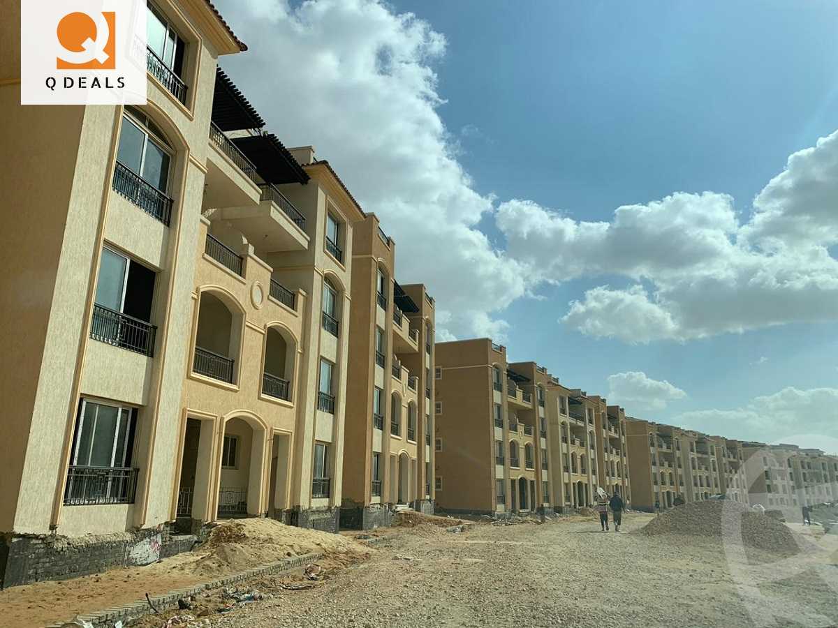 https://aqarmap.com.eg/en/listing/5405936-for-sale-cairo-new-cairo-compounds-stwn-ryzydns-by-ar-y-llttwyr