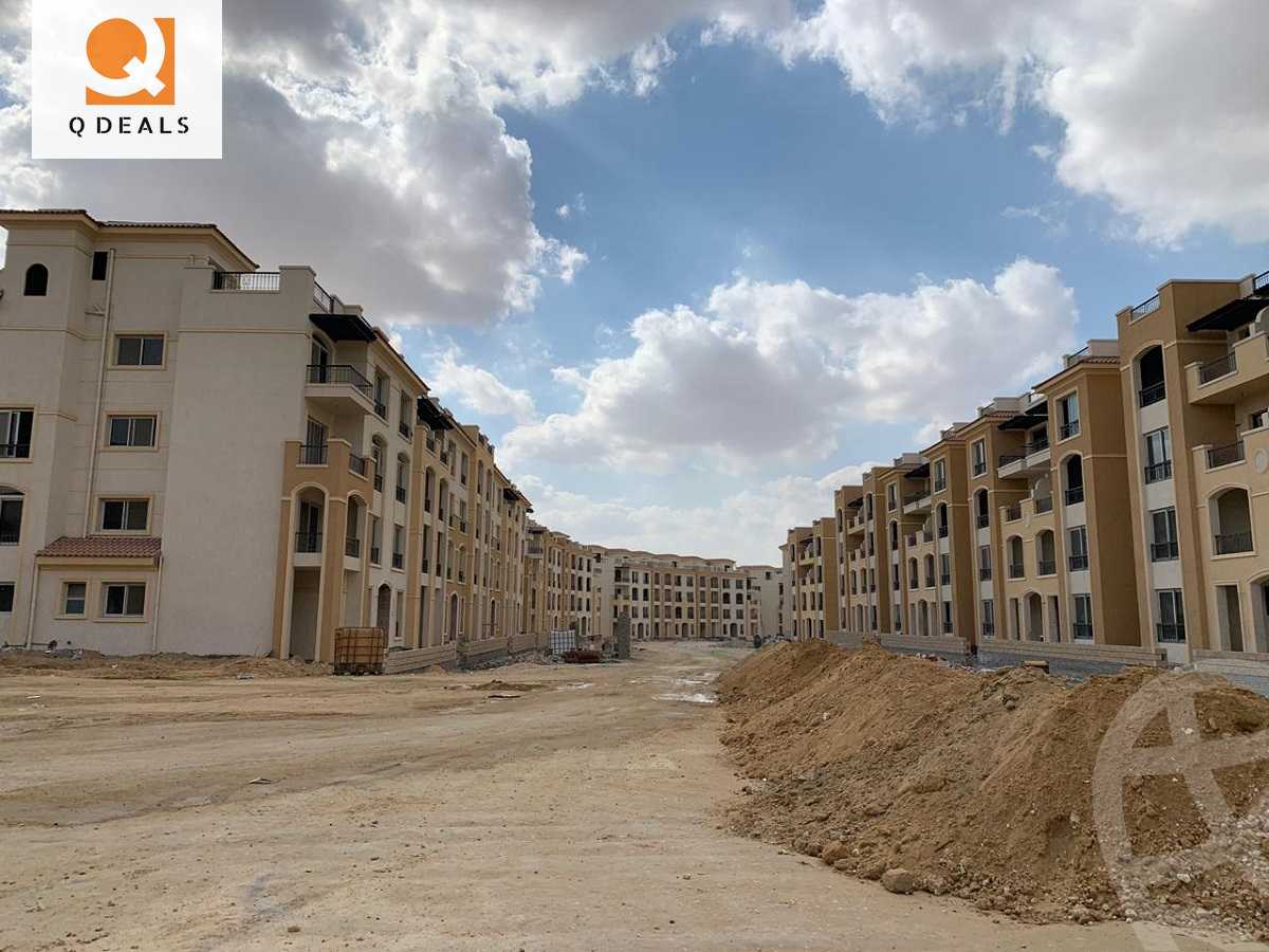 https://aqarmap.com.eg/en/listing/5405936-for-sale-cairo-new-cairo-compounds-stwn-ryzydns-by-ar-y-llttwyr