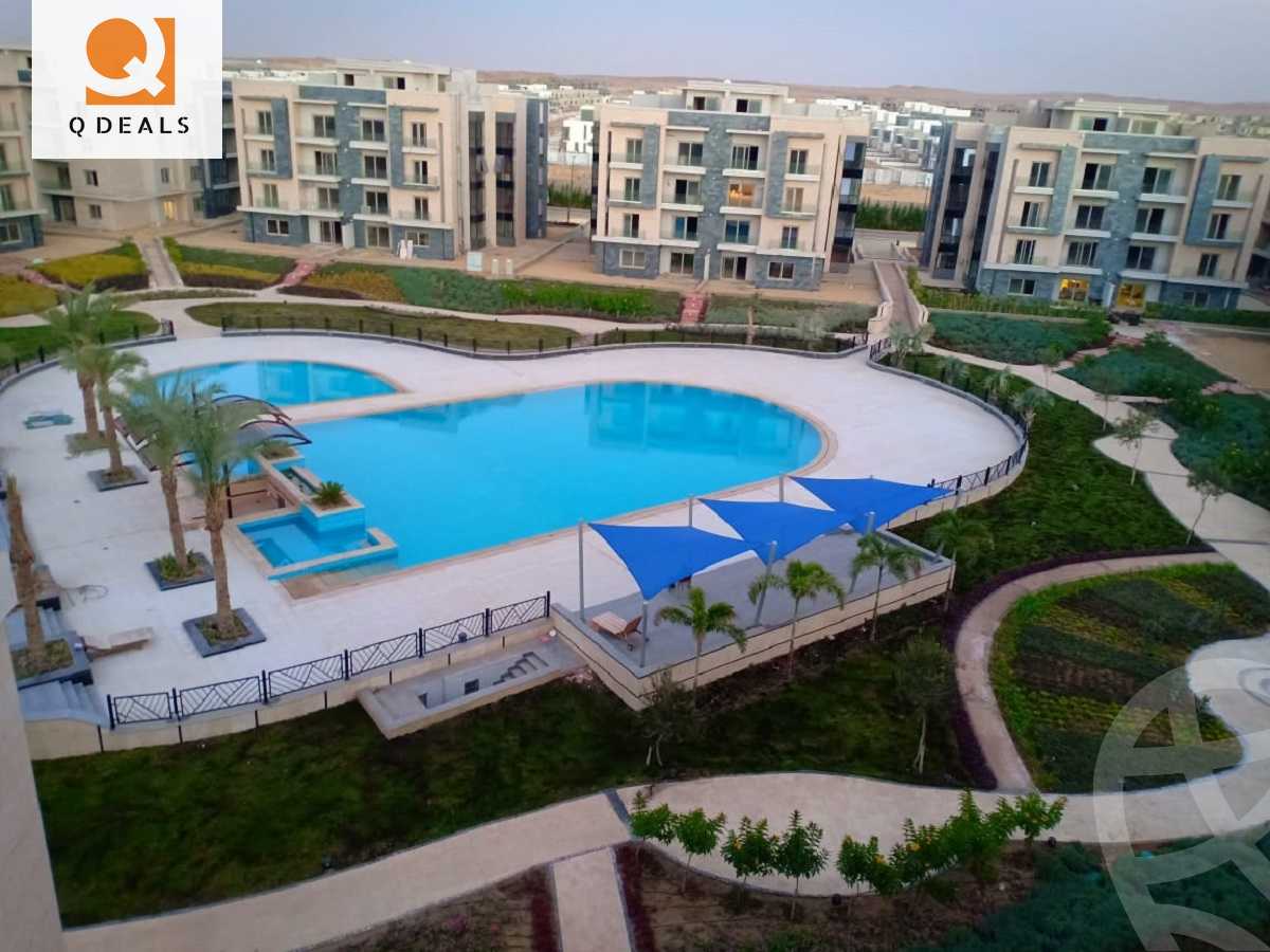 https://aqarmap.com.eg/en/listing/5420421-for-sale-cairo-new-cairo-compounds-moon-valley