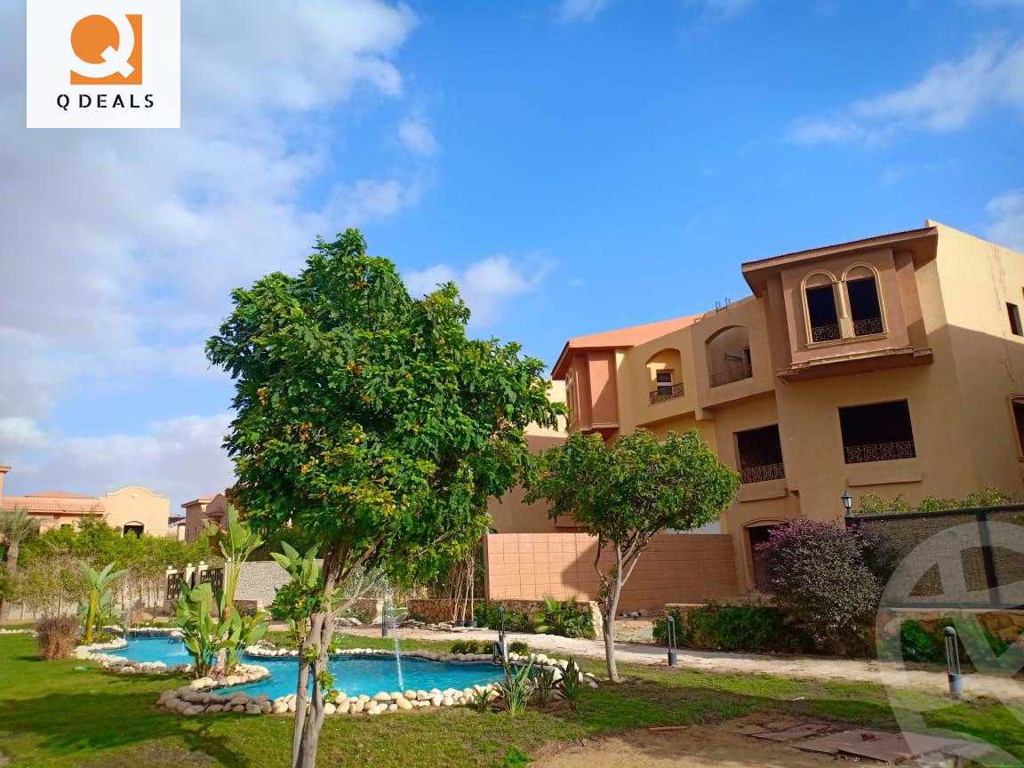 https://aqarmap.com.eg/en/listing/5420421-for-sale-cairo-new-cairo-compounds-moon-valley