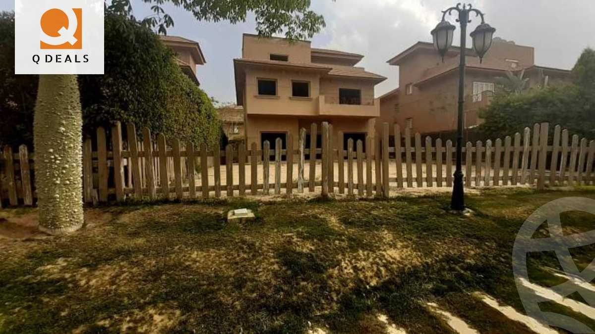 https://aqarmap.com.eg/en/listing/5417599-for-sale-cairo-new-cairo-compounds-moon-valley