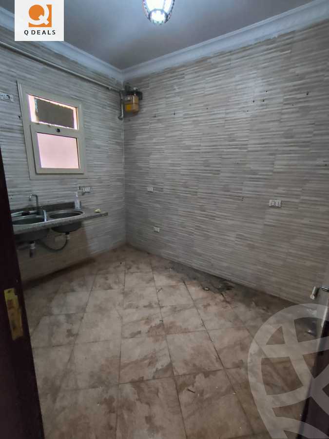 https://aqarmap.com.eg/ar/listing/3959442-for-rent-cairo-new-cairo-ltjm-lkhms-el-ahyaa-fifth-neighborhood-street-27