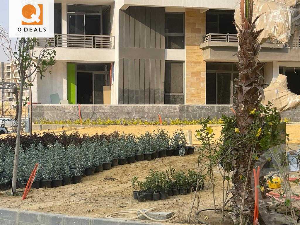 https://aqarmap.com.eg/en/listing/5390236-for-sale-cairo-new-cairo-compounds-dh-ykwn-ryzdns-styl-hwm