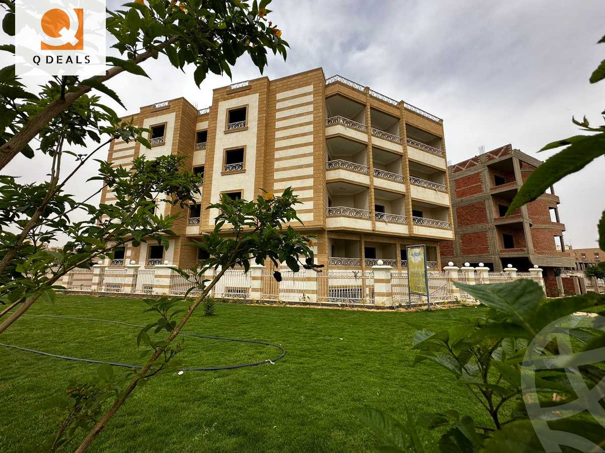 https://aqarmap.com.eg/ar/listing/4054505-for-sale-cairo-el-shorouk-lhy-lthny-shrq-neighborhood-1