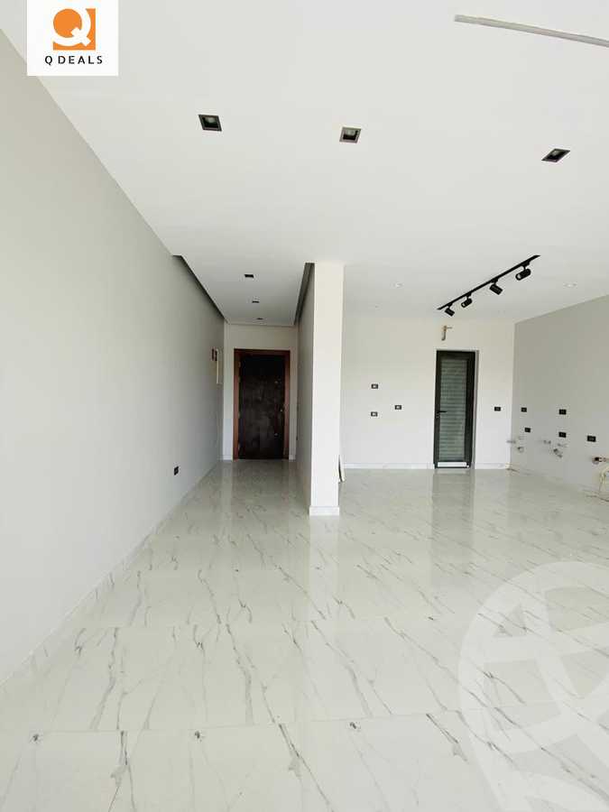 https://aqarmap.com.eg/en/listing/4117043-for-rent-cairo-new-cairo-compounds-lakeview-residence