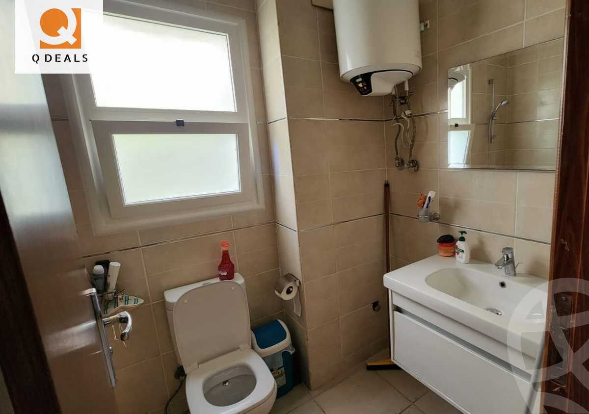 https://aqarmap.com.eg/ar/listing/4160583-for-sale-amwaj-1