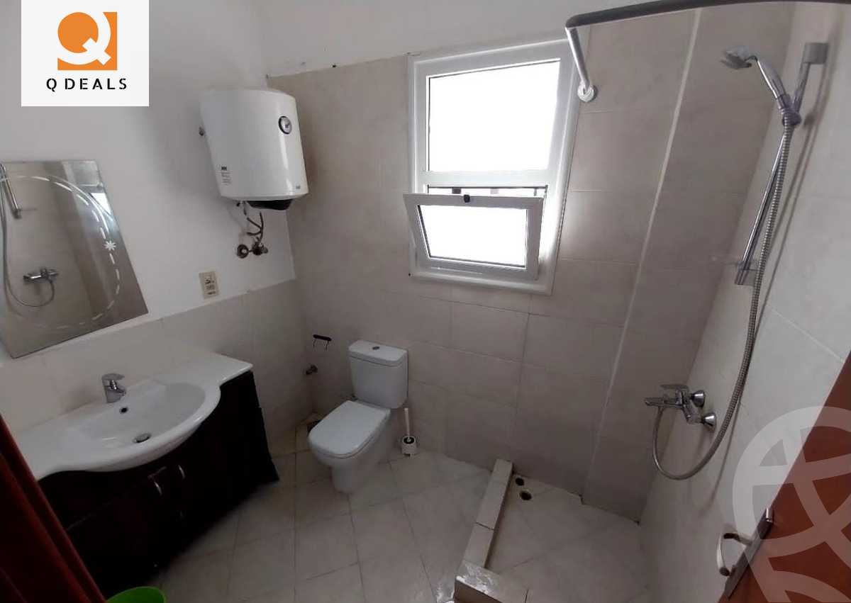 https://aqarmap.com.eg/en/listing/4160808-for-sale-amwaj-1