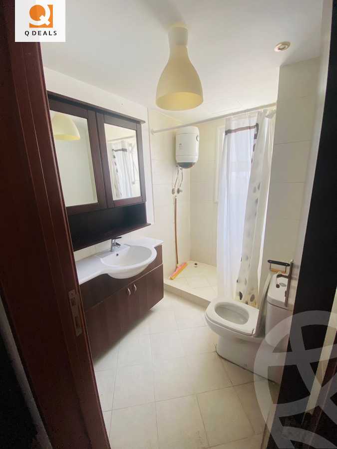 https://aqarmap.com.eg/en/listing/4160808-for-sale-amwaj-1
