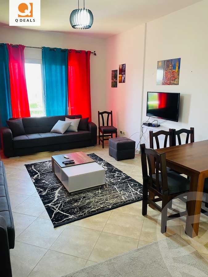 https://aqarmap.com.eg/en/listing/4160808-for-sale-amwaj-1