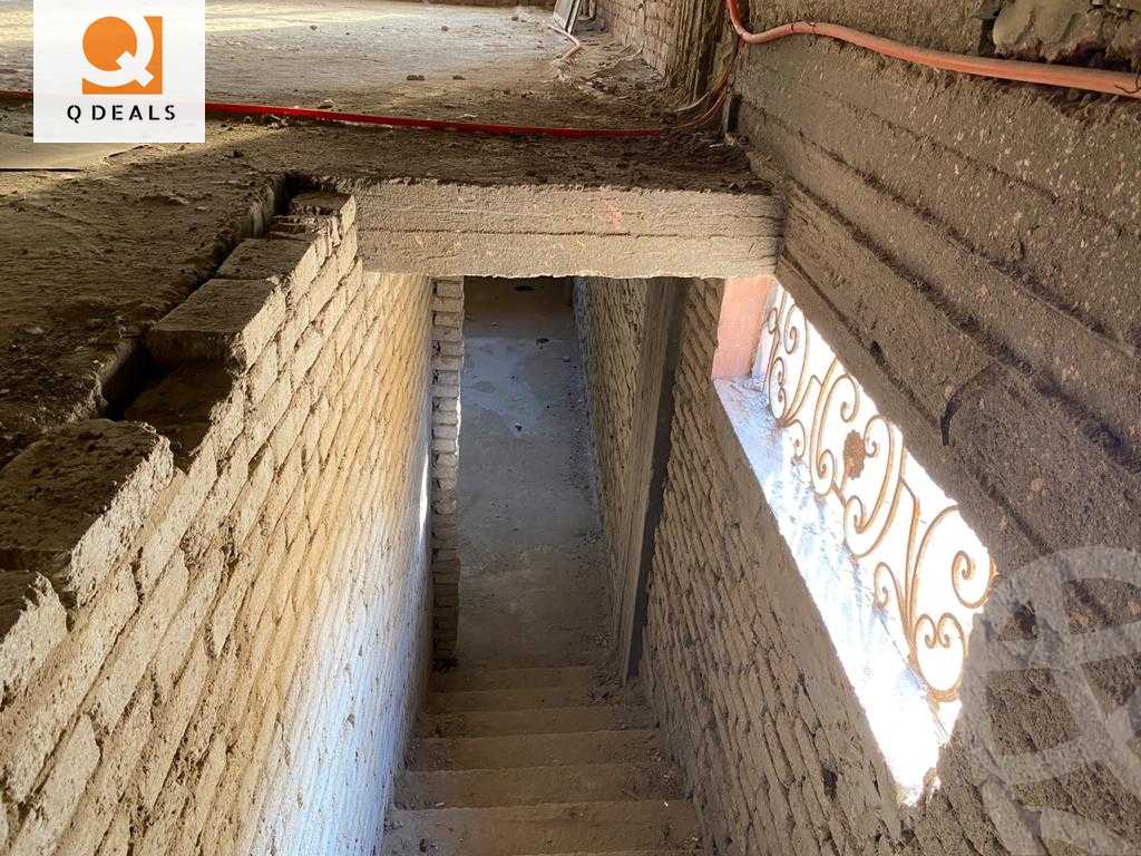 https://aqarmap.com.eg/en/listing/4189700-for-sale-cairo-new-cairo-compounds-la-rose