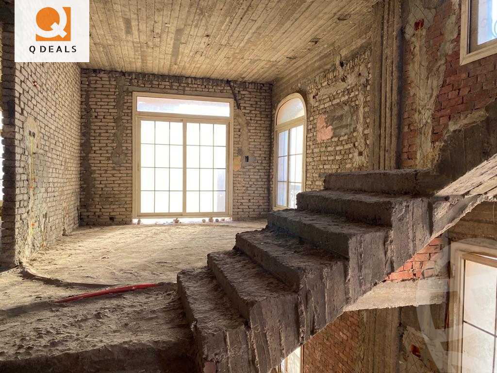 https://aqarmap.com.eg/en/listing/4189700-for-sale-cairo-new-cairo-compounds-la-rose