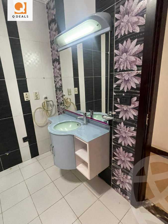 https://aqarmap.com.eg/en/listing/4231430-for-sale-cairo-new-cairo-el-banafsg-el-banafsag-omarat-al-gabri-st