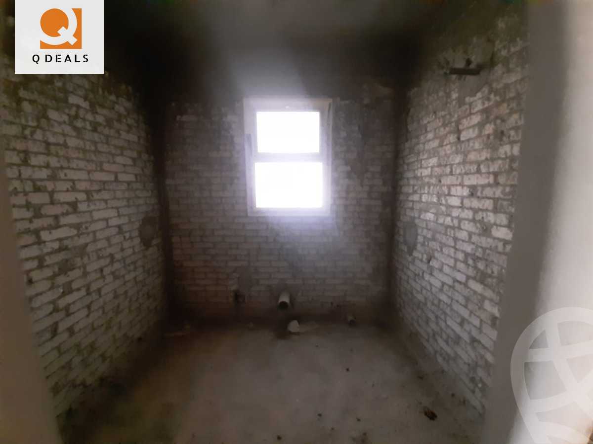 https://aqarmap.com.eg/en/listing/4261158-for-sale-cairo-new-cairo-compounds-stwn-ryzydns-by-ar-y-llttwyr