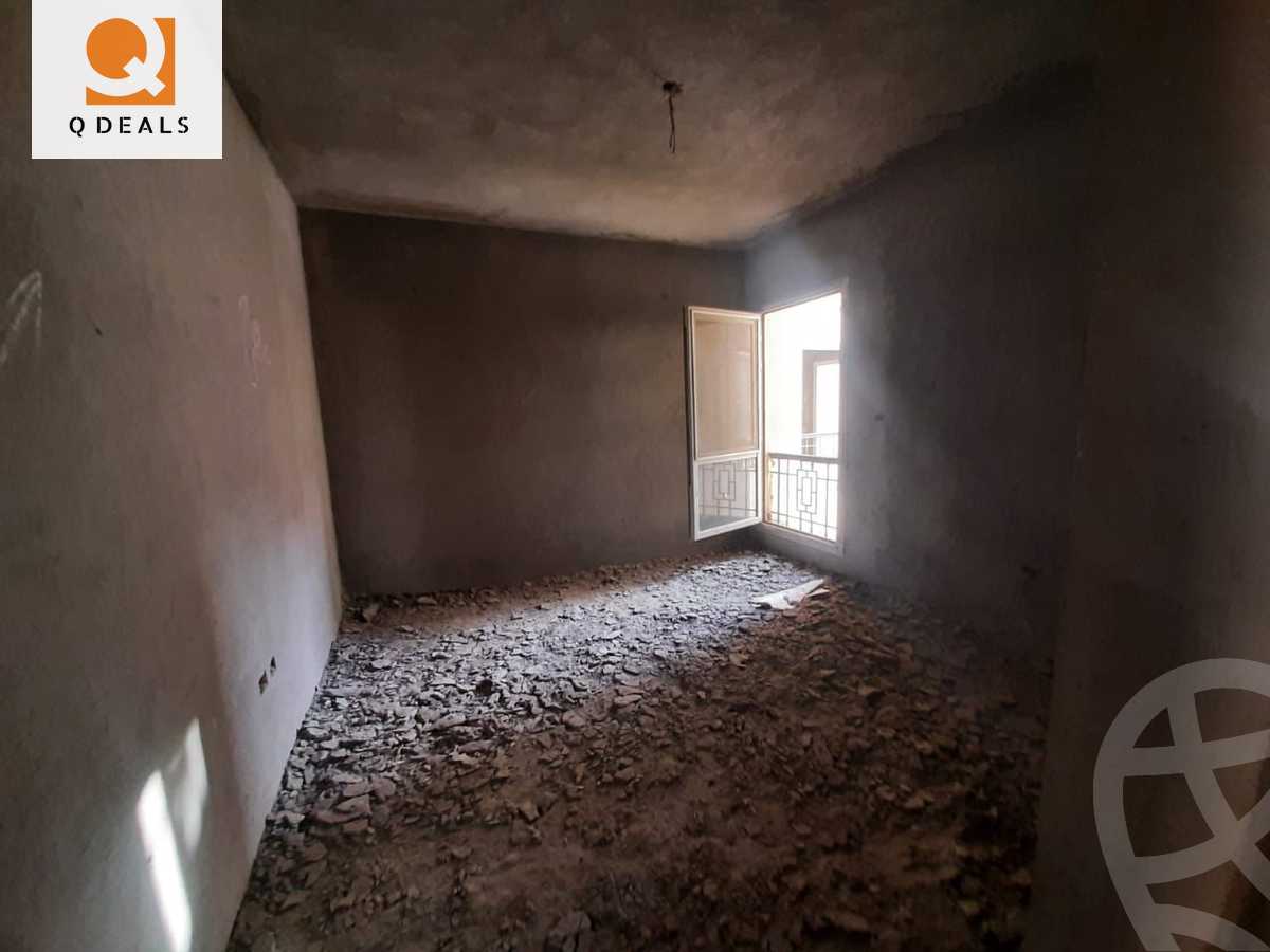 https://aqarmap.com.eg/en/listing/4261158-for-sale-cairo-new-cairo-compounds-stwn-ryzydns-by-ar-y-llttwyr