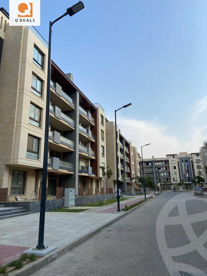 https://aqarmap.com.eg/ar/listing/4279949-for-sale-cairo-new-cairo-compounds-azad