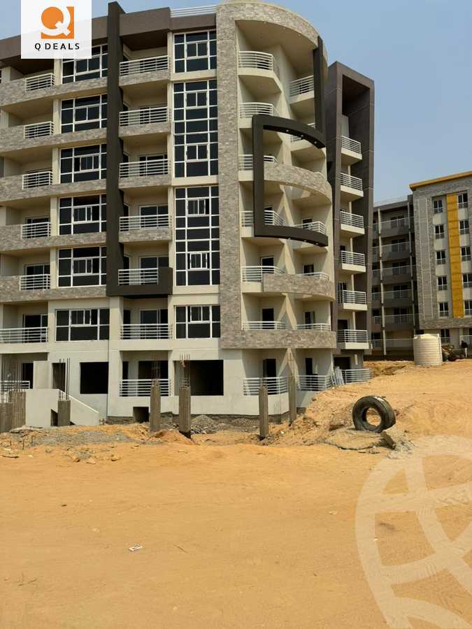 https://aqarmap.com.eg/en/listing/5385271-for-sale-cairo-new-heliopolis-compounds-helioeye
