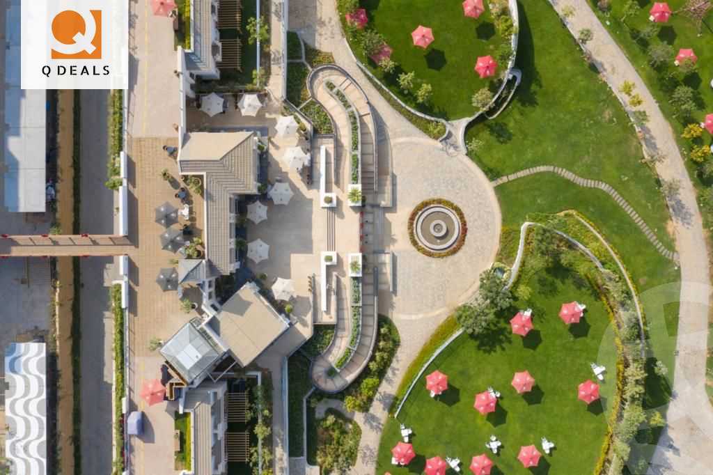 https://aqarmap.com.eg/en/listing/5394402-for-sale-cairo-new-cairo-compounds-mwntn-fyw-y-syty-club-park-mountain-view-icity