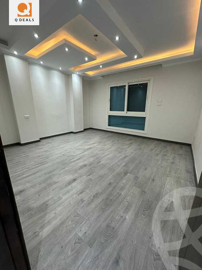 https://aqarmap.com.eg/ar/listing/5405365-for-sale-cairo-new-cairo-compounds-mwrd-fq-llttwyr