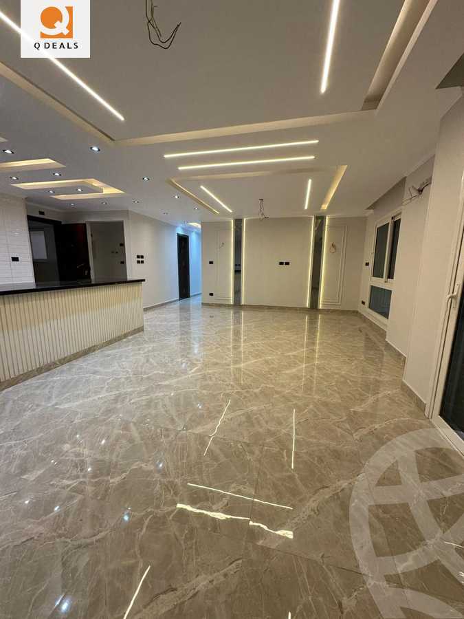 https://aqarmap.com.eg/ar/listing/5405365-for-sale-cairo-new-cairo-compounds-mwrd-fq-llttwyr