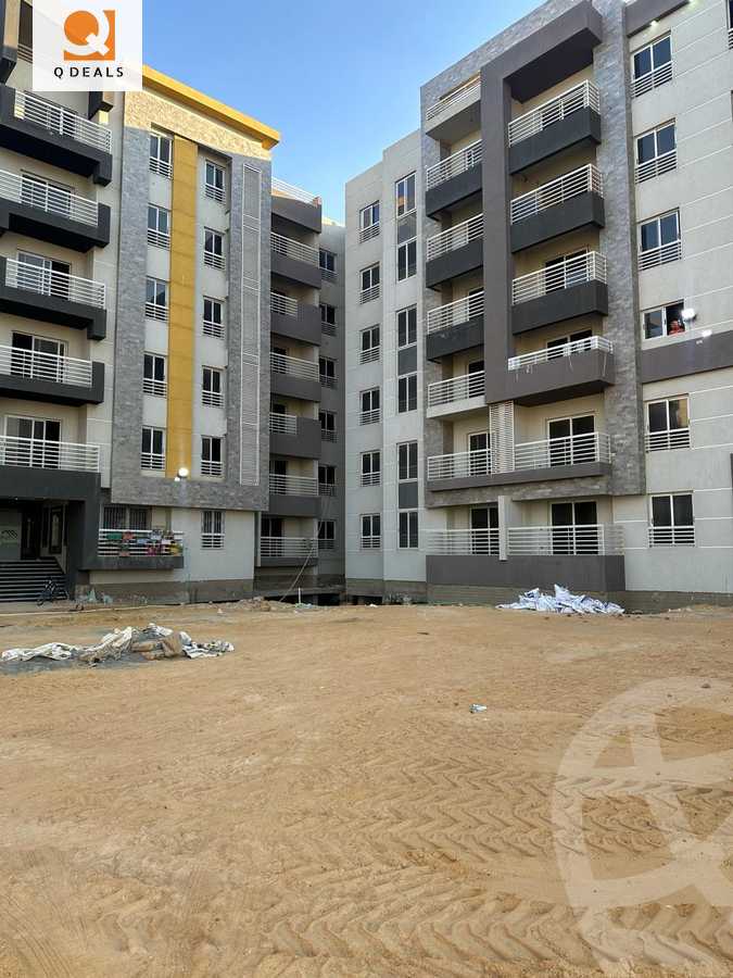 https://aqarmap.com.eg/en/listing/5405559-for-sale-cairo-new-heliopolis-compounds-helioeye