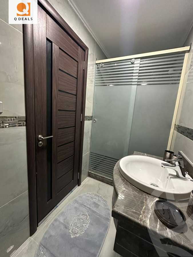 https://aqarmap.com.eg/ar/listing/5436896-for-sale-cairo-new-cairo-compounds-mwrd-fq-llttwyr