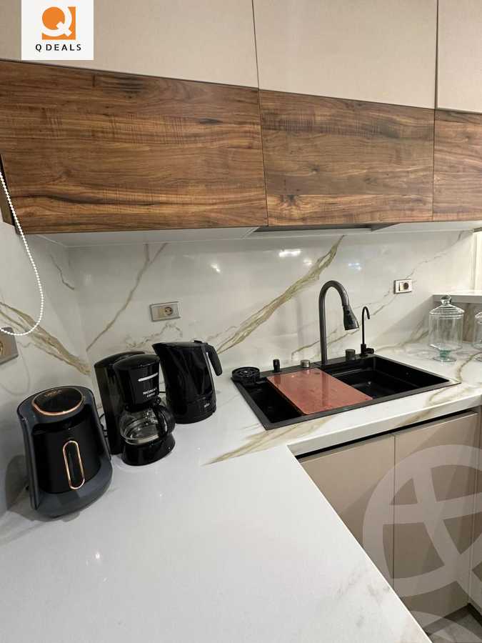 https://aqarmap.com.eg/ar/listing/5436896-for-sale-cairo-new-cairo-compounds-mwrd-fq-llttwyr