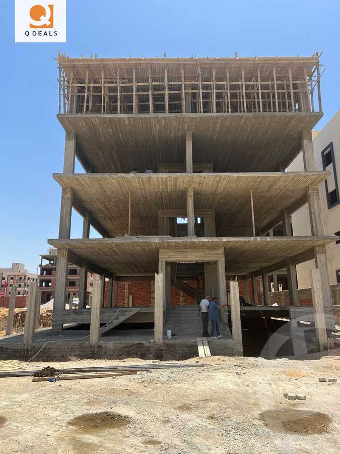 https://aqarmap.com.eg/en/listing/5438746-for-sale-cairo-new-cairo-bait-el-watan-south-suez-road-el-hay-el-takmely