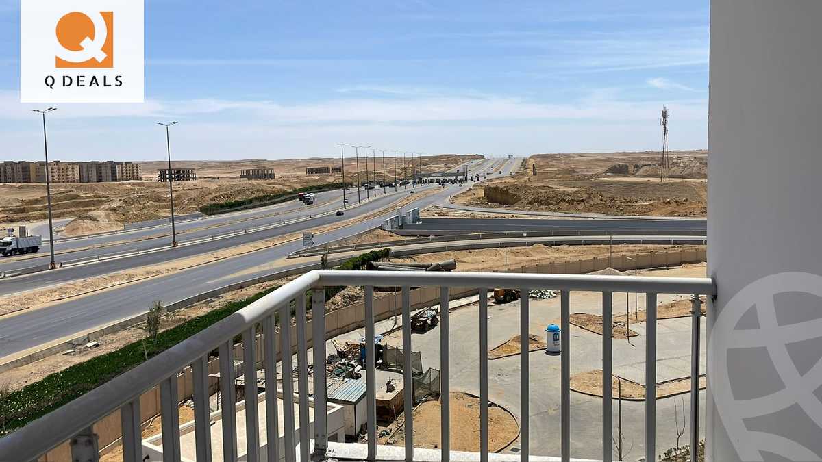 https://aqarmap.com.eg/en/listing/5710662-for-sale-cairo-new-cairo-compounds-hyde-park-centre-ville-hyde-park