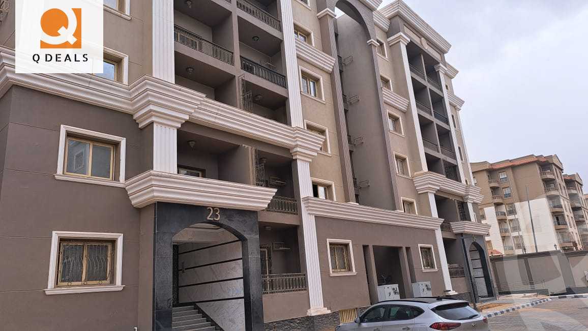 https://aqarmap.com.eg/en/listing/5713445-for-sale-cairo-new-cairo-compounds-town-residence