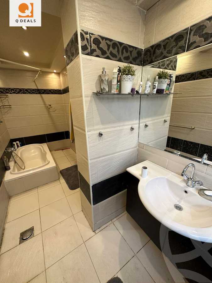 https://aqarmap.com.eg/en/listing/5717081-for-sale-cairo-new-cairo-el-narges-el-narges-4-wasef-ghaly-basha-st