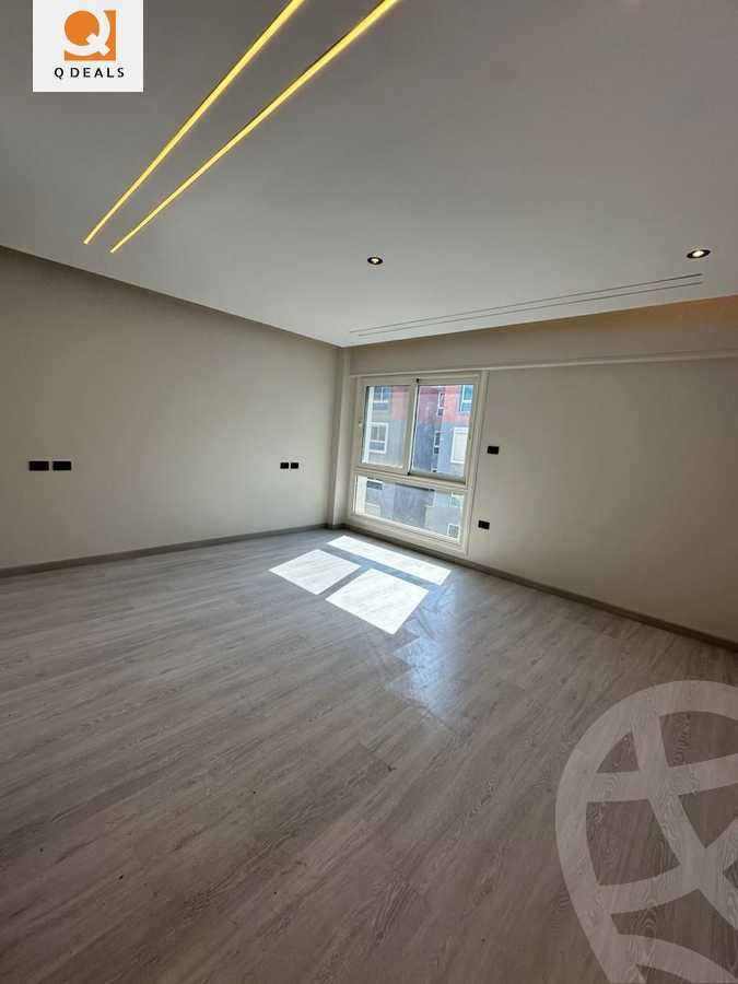 https://aqarmap.com.eg/en/listing/5717325-for-sale-cairo-new-cairo-compounds-mwrd-fq-llttwyr