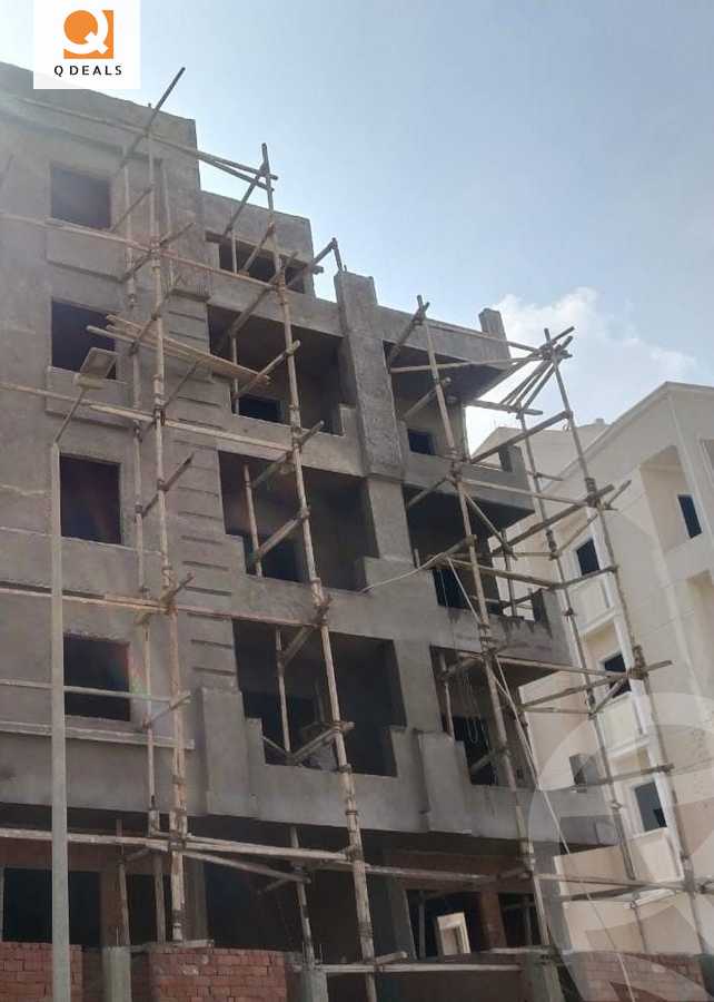 https://aqarmap.com.eg/en/listing/5751142-for-sale-cairo-new-cairo-bait-el-watan-sixth-neighborhood