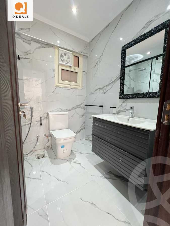 https://aqarmap.com.eg/ar/listing/5867409-for-sale-cairo-new-cairo-compounds-mwrd-fq-llttwyr