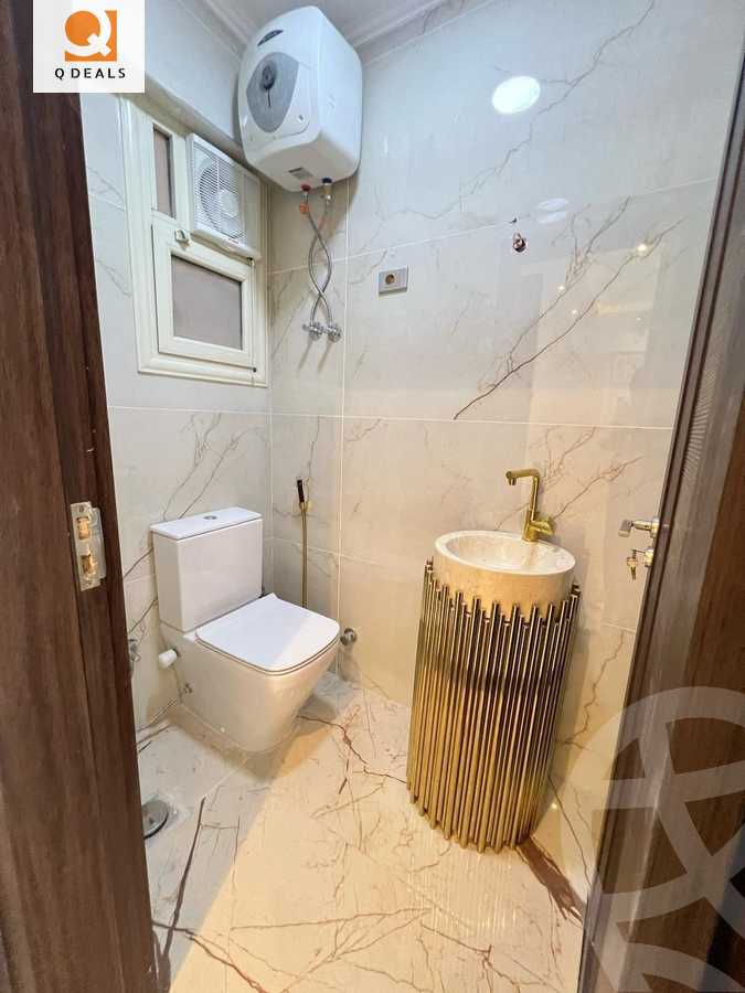 https://aqarmap.com.eg/ar/listing/5867409-for-sale-cairo-new-cairo-compounds-mwrd-fq-llttwyr