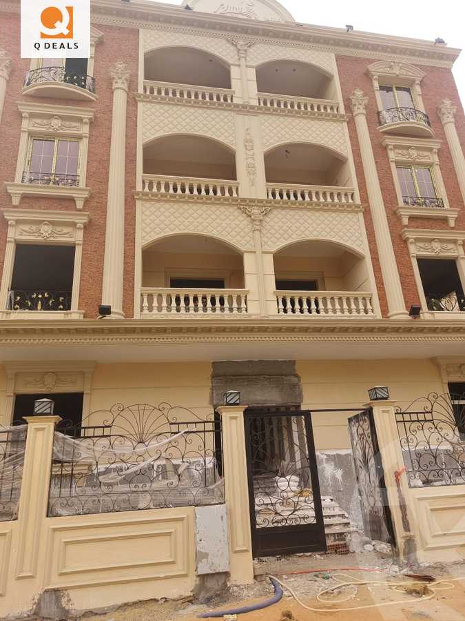 https://aqarmap.com.eg/ar/listing/5879119-for-sale-cairo-new-cairo-gharb-arabila-doctor-hani-maher-st